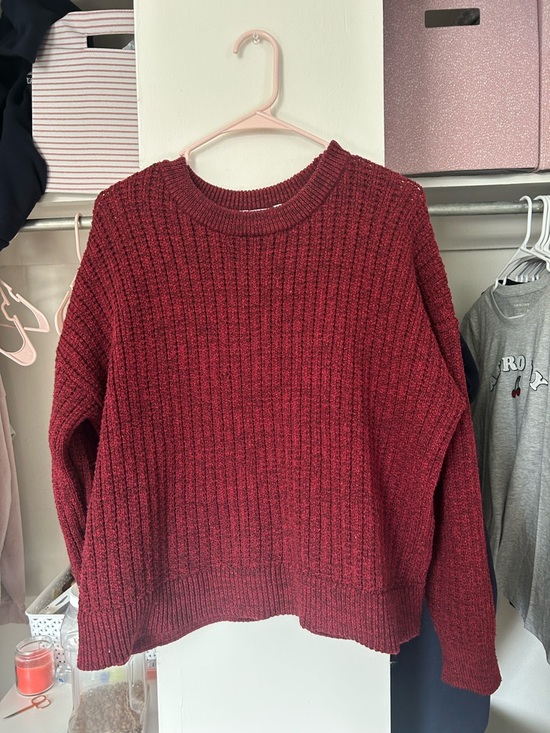 Time and Tru Sweaters - Women's Burgundy Ribbed Crewneck Sweater